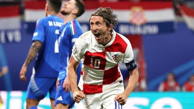 来充满了不 来充满了不